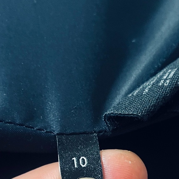 THEORY Winola R Deep Navy Drapey Crepe Blazer - Picture 9 of 10